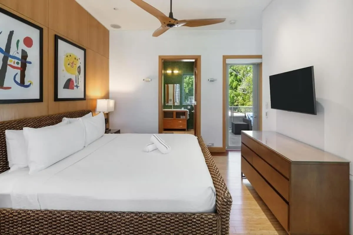 Contra House -Luxury Home With Pool Key West Holiday home